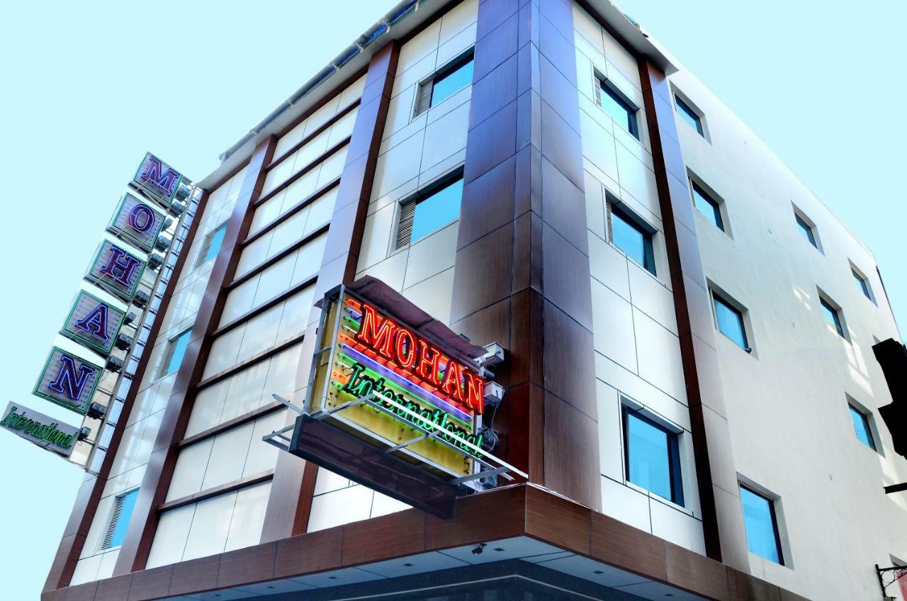 Hotel Mohan International Нью-Делі Екстер'єр фото