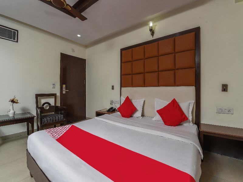 Hotel Mohan International Нью-Делі Екстер'єр фото